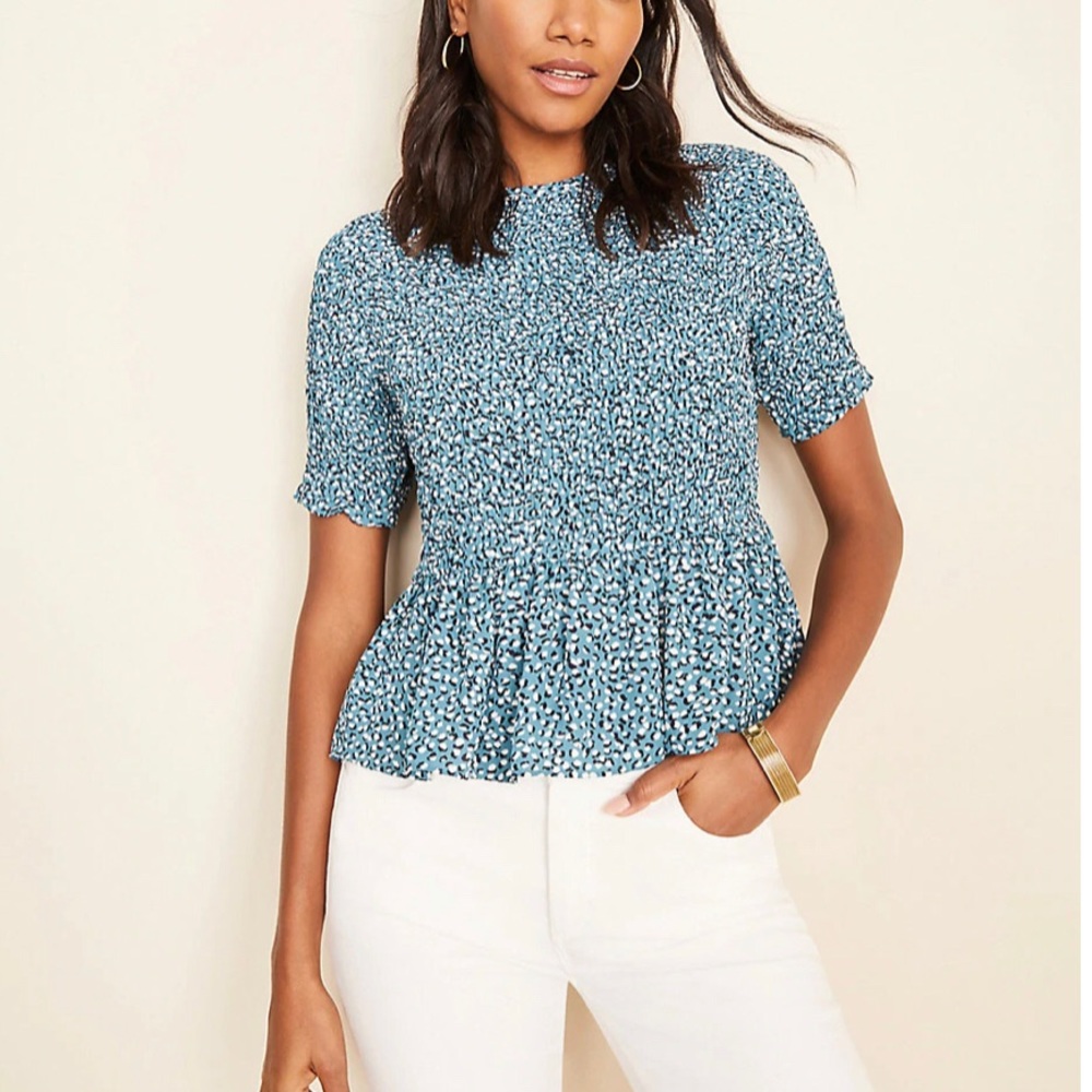 🆕 Ann Taylor Fiesta Dot Smocked Peplum Ruffle Top - Picture 1 of 14